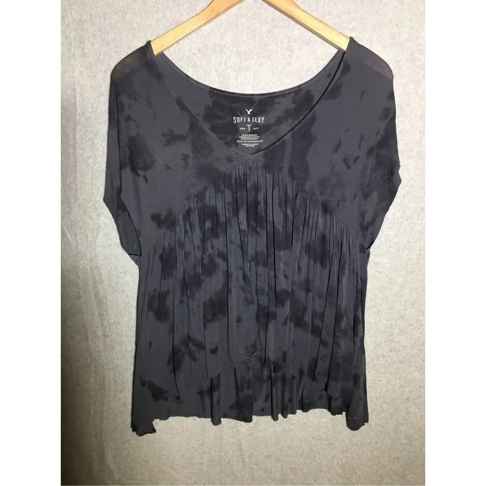 Womens American Eagle Blouse Soft and Sexy Dark Tie Dye Flowy Feminine V Neck